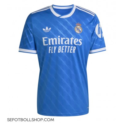 Billiga Real Madrid Federico Valverde #8 Tredje fotbollskläder 2025-26 Kortärmad Billiga Real Madrid Federico Valverde #8 Tredje fotbollskläder 2025-26 Kortärmad